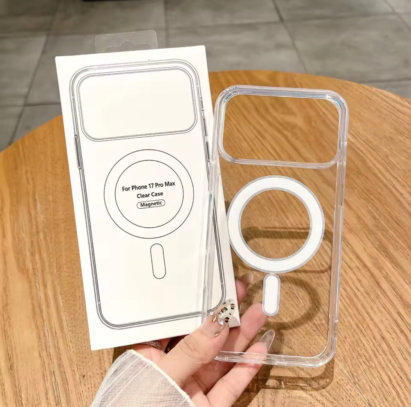 Cover MagSafe per Apple iPhone 15 / 16 / 17 Pro e Pro Max. antiurto eleganza e protezione